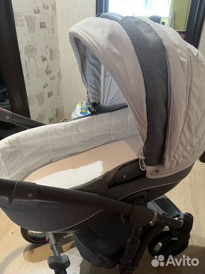 Продаю коляску 2 в 1