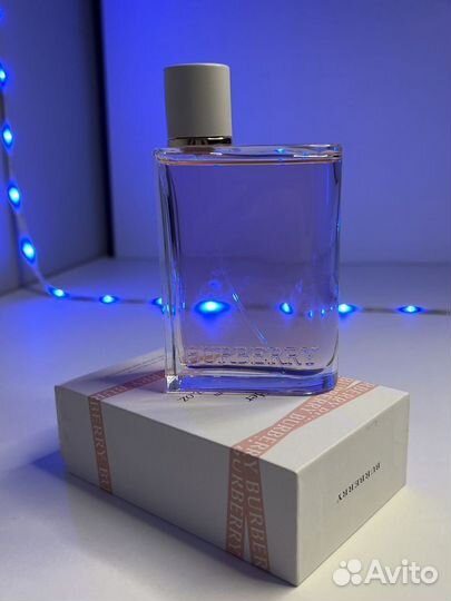 Парфюм Burberry Her Blossom