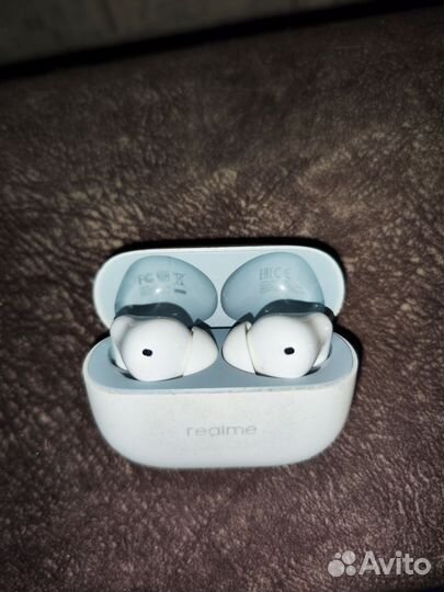 Беспроводные наушники Realme buds t300