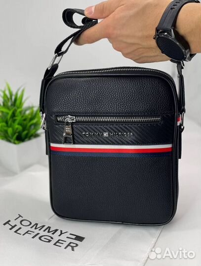 Элегантная сумка Tommy через плечо