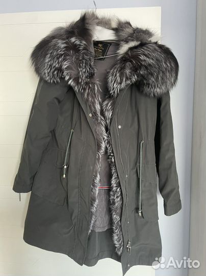 Парка с натуральным мехом бу