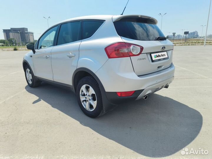 Ford Kuga 2.0 AMT, 2011, 140 000 км