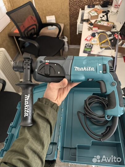 Перфоратор makita 2470 оригинал новый