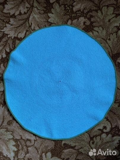 Вязанные яркие коврики крючком