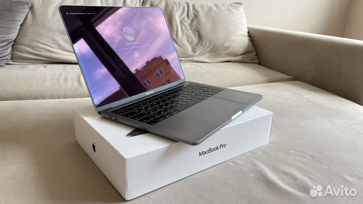 Macbook pro 13 2019 touch bar