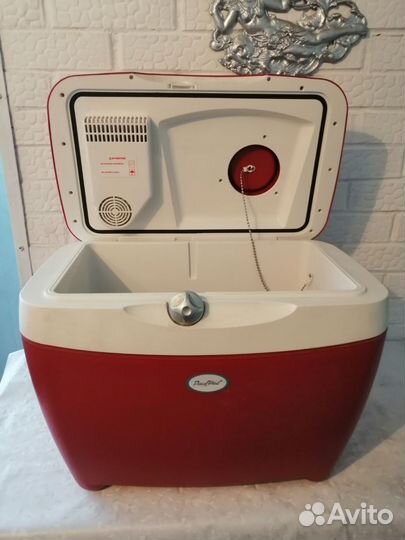 Автомобильный холодильник