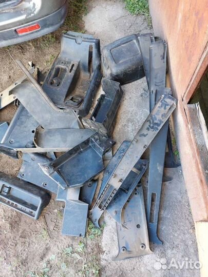 Пластик УАЗ Симбир 3160