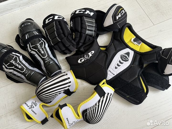 Хоккейная форма