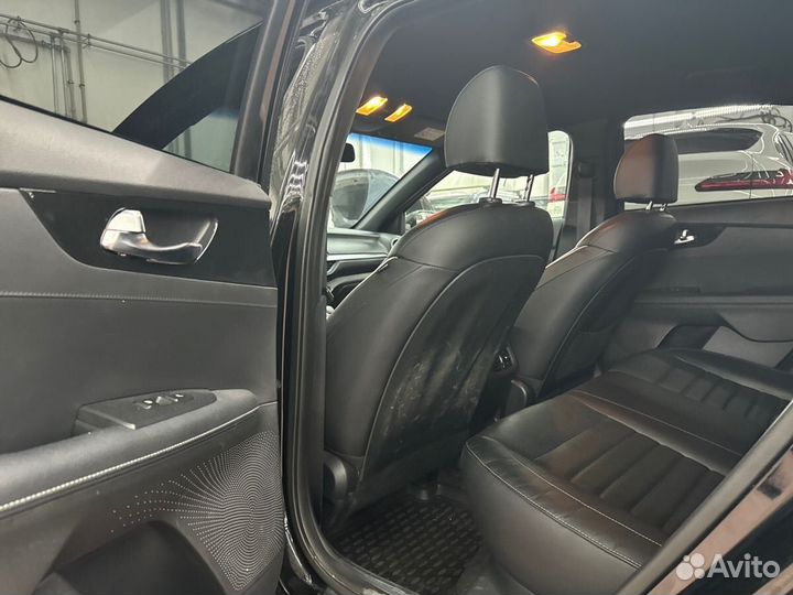 Kia Cerato 2.0 AT, 2022, 90 289 км