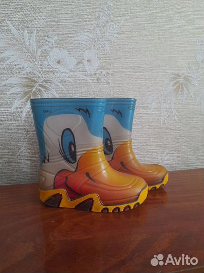 Детские резиновые сапоги 27 размер