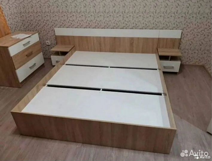 Спальный гарнитур 