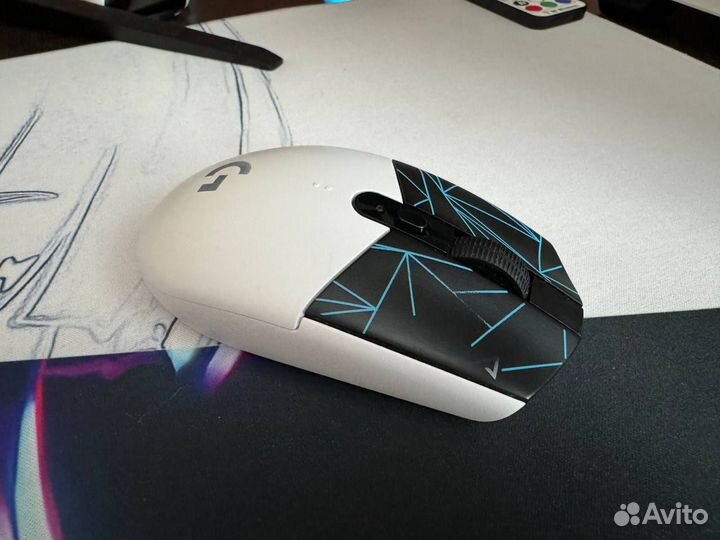 Logitech G305 Lightspeed K/DA