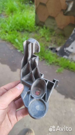 Кронштейн крепления переднего бампера bmw e46