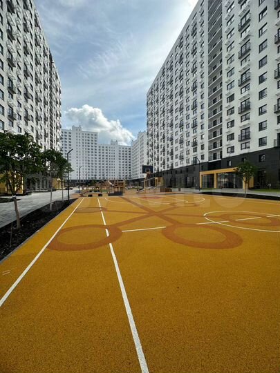 3-к. квартира, 76 м², 3/18 эт.