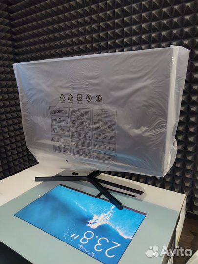 Новый монитор 24'' Xiaomi Mi Desktop Monitor 1С