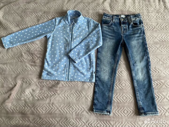 Фоисовая кофта, джинсы 110р
