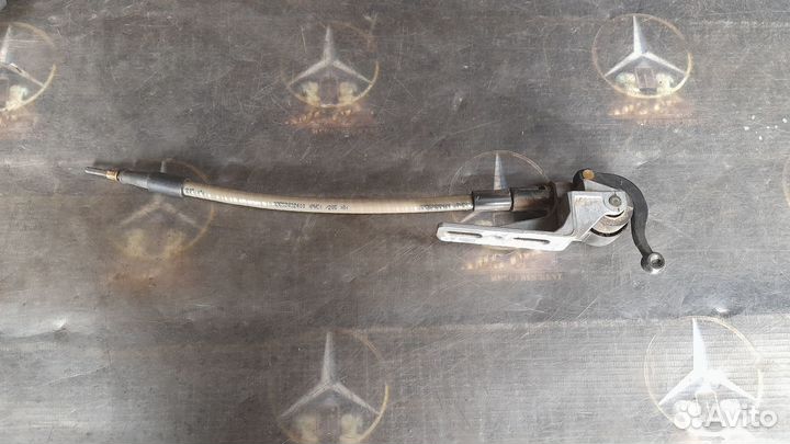 Моторчик открытия форточки в кузове Прав. Мерседес