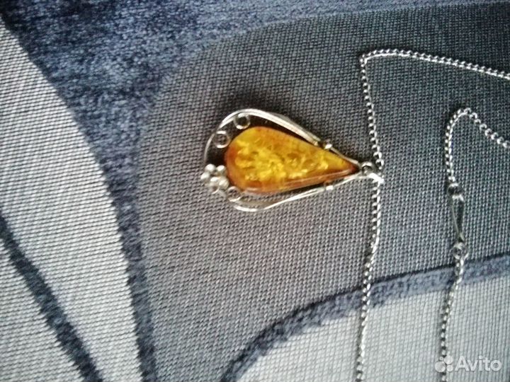 Цепочка серьги кулон под янтарь