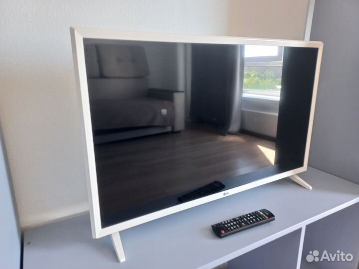 Телевизор LG 32 дюйма