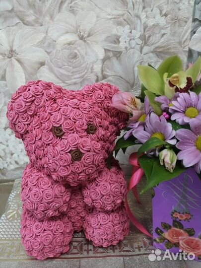 Медведи из роз ручной работы