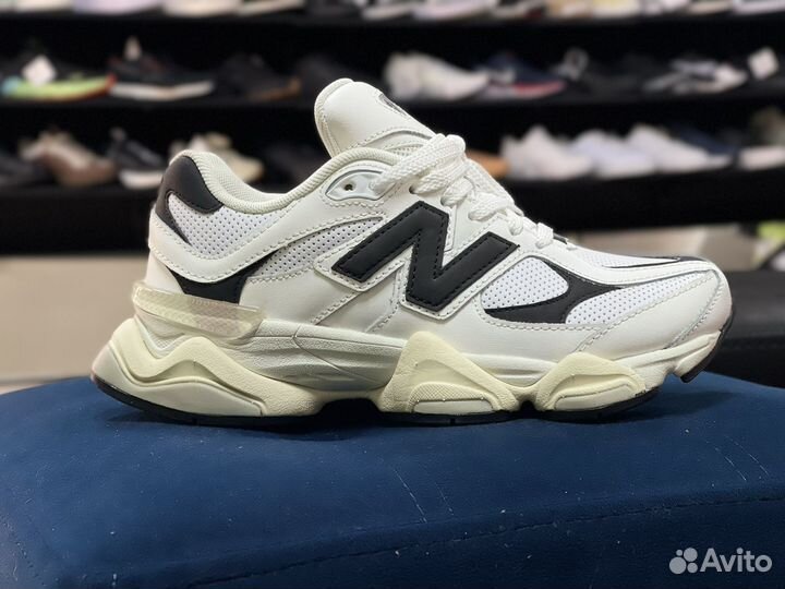 Кроссовки New Balance 9060 (35,36 разм)