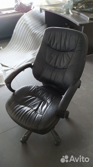Офисное кресло бу