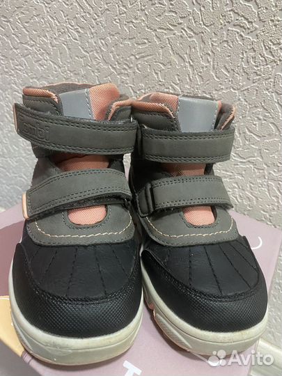 Демисезонные ботинки 25 tombi