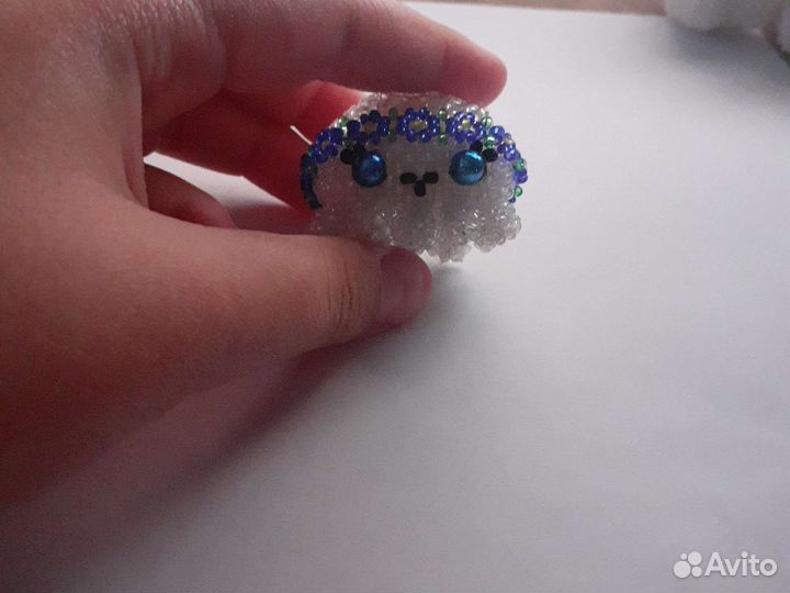 Амигуруми из бисера осьминожик