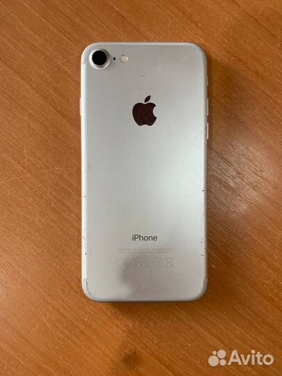 iPhone 7, 32 ГБ