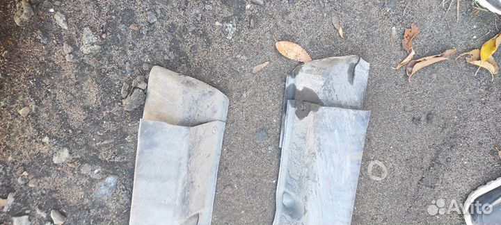 Пластиковый порог для авто