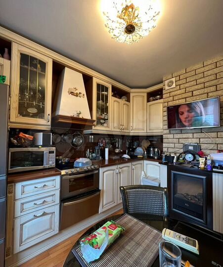 2-к. квартира, 55,8 м², 15/17 эт.