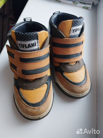 Ботинки осенние 23