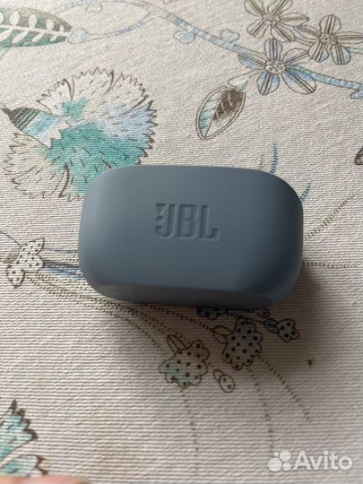 Беспроводные наушники jbl wave 100 tws