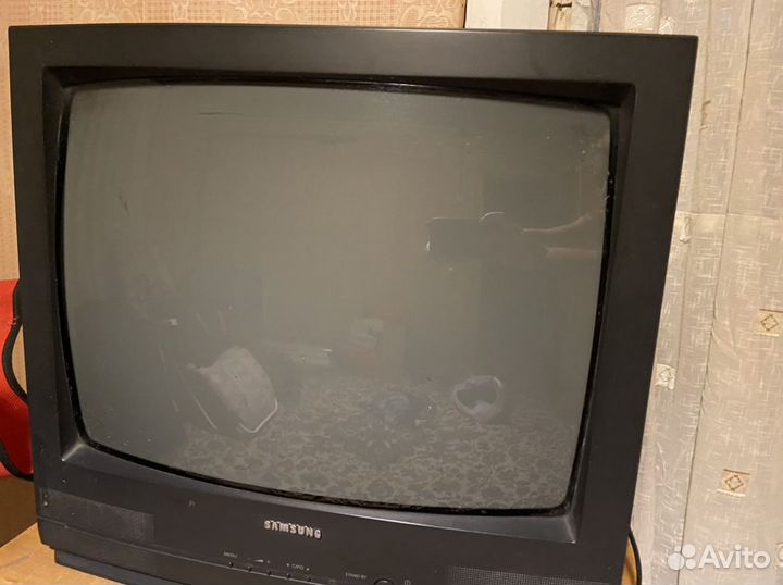 Телевизор samsung