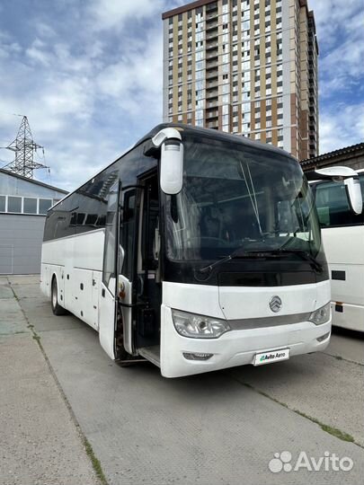 Туристический автобус Golden Dragon XML6957JR, 2017