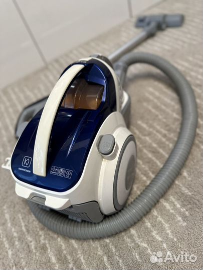 Пылесос LG kompressor