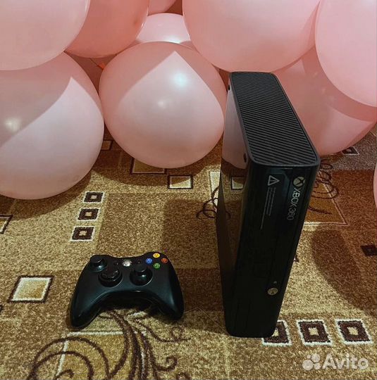 Xbox 360e 250gb