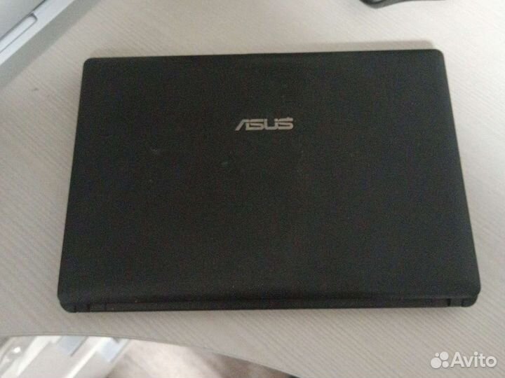 Ноутбук asus