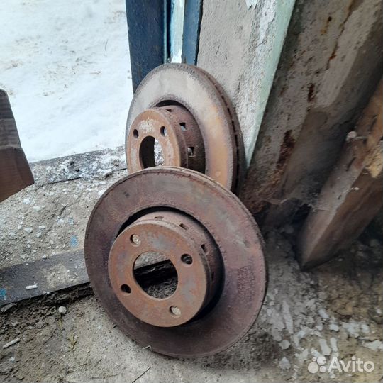 Тормозные диски на Ауди 80