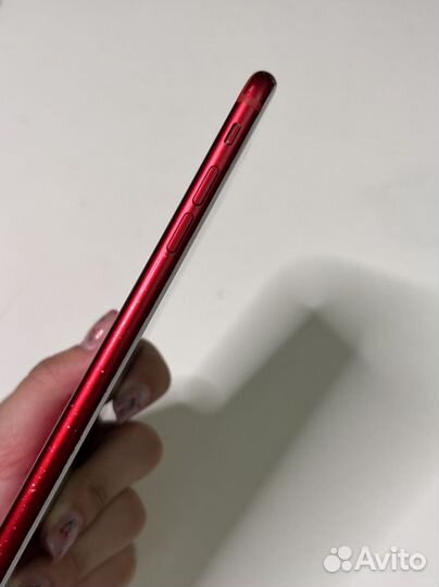 Телефон iPhone 7 plus 256gb (red)