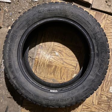 Michelin X-Ice North XIN2 185/60 R15