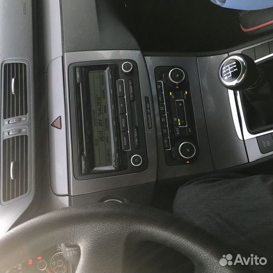 Volkswagen Passat 1.6 МТ, 2010, 163 800 км