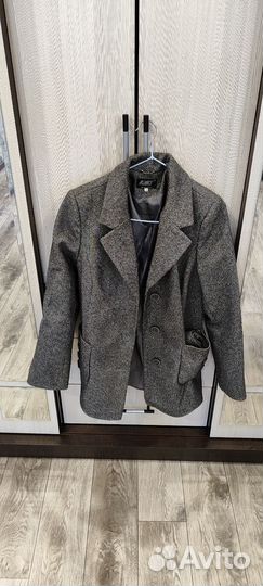 Пальто женское осеннее 46 размер