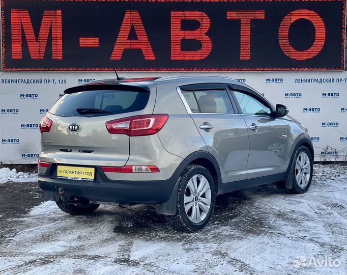 Kia Sportage 2.0 AT, 2011, 216 275 км