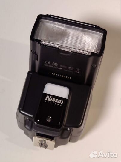 Вспышка Nissin i40 для Olympus (micro 4/3)