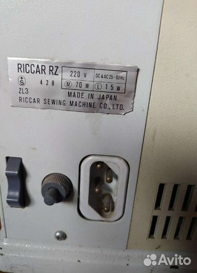 Отличная швейная машина Riccar