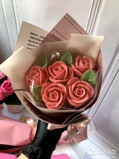 Вкусные букеты из натурального шоколада