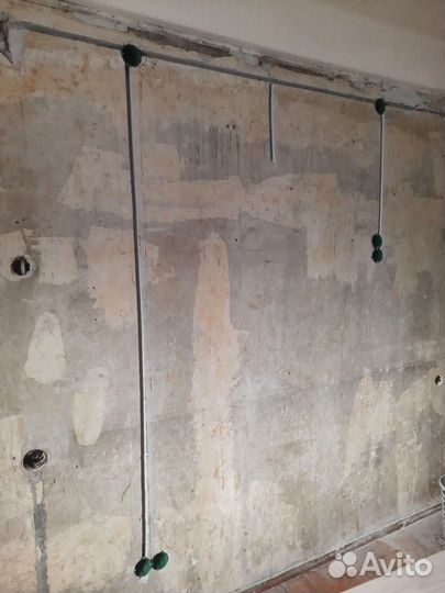 Штробление стен перенос розеток