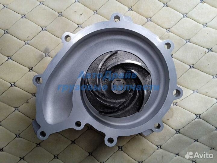 Насос водяной Скания 4 серия двигатель DSC12