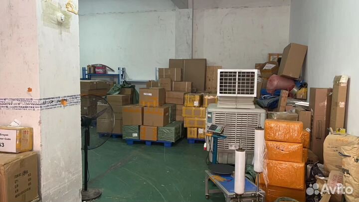 Посредник из Китая